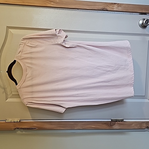 Large super cute Easter bunny 🐰 t shirt - Picture 2 of 4